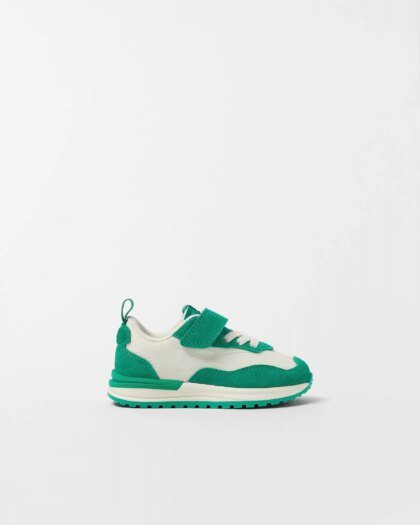 Contrast Green Sneakers